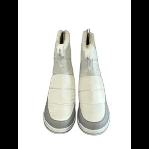 Merrell Snow Boots Women’s Size 8 Color White Gray Mid Zip Waterproof Snowcreek